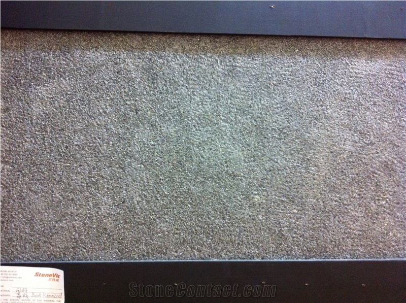 Black G684 Brush Hammer Basalt Tile, China Black Basalt