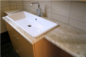 Honey Onyx Crema Vanity Top, Honey Crema Beige Onyx Bath Tops