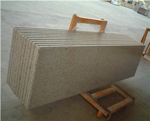 G682 Granite Slabs & Tiles, China Yellow Granite
