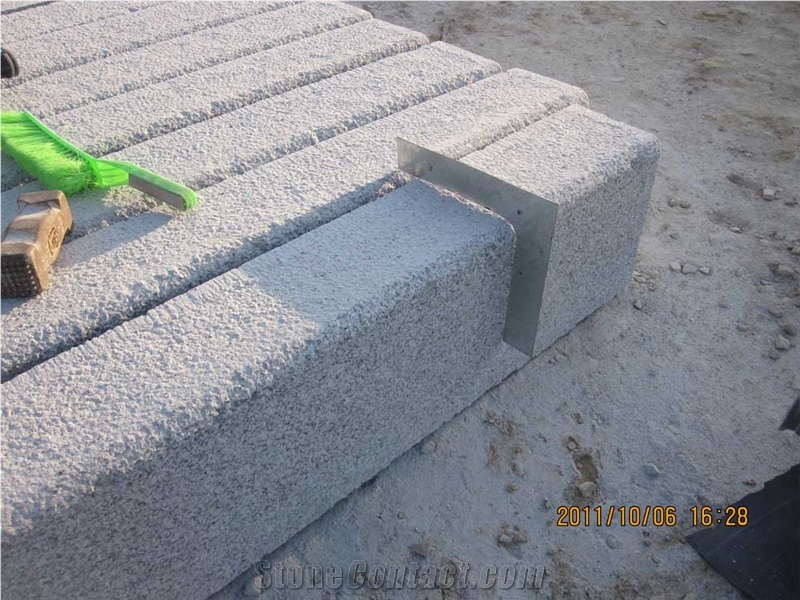 G341 Curbs Type P Bush Hammered