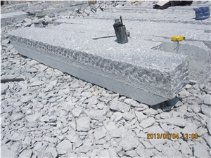 G341 Finland Granite Kerbs R-Stone Sawn Quality