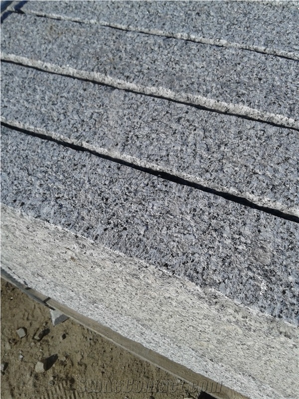 G341 Granite G3 Kerbstone