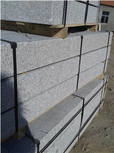 G341 Granite G3 Kerbstone