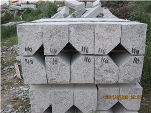 G341 Granite Kerbstone F