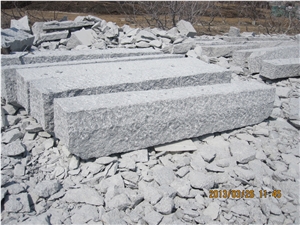 G341 Granite Kerbstone Type V Natural Quality