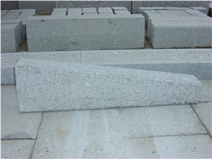 G341 Granite Low Kerb Adapter Bush Hammered G341 Granite Low Kerb Adapter Bush Hammered