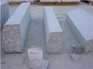 G341 Kerbs T Fine Picked/ Bush Hammered, G341 Granite Kerbs