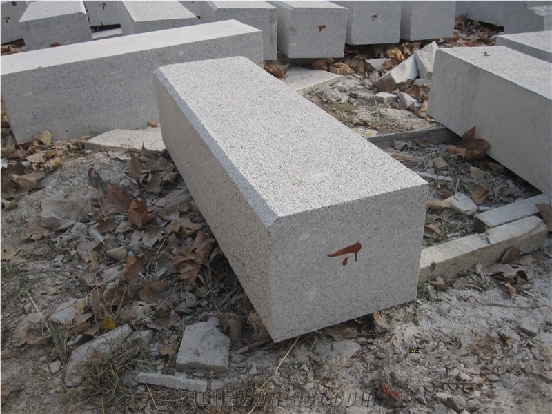 G341 Special Type Granite Kerbstone