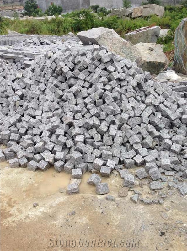 Natural Quality G359 Granite Cubes Smilar Color