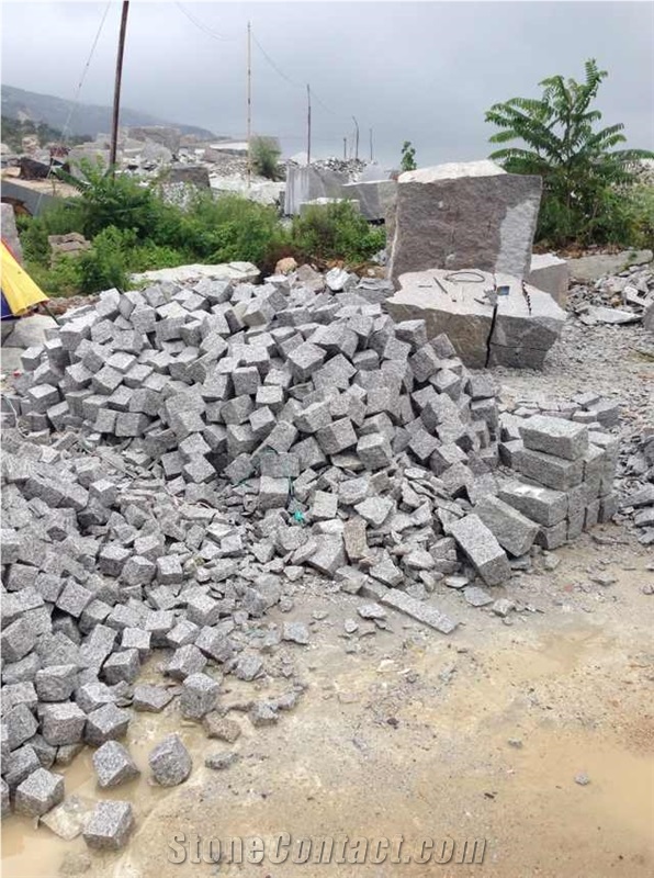 Natural Quality G359 Granite Cubes Smilar Color