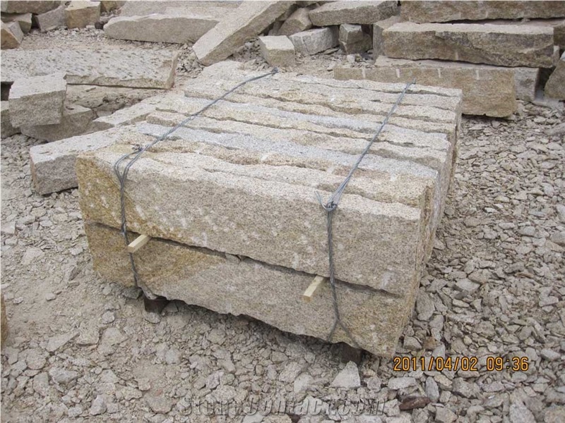 Padang Yellow Side Stone Natural, G350 Yellow Granite Side Stone