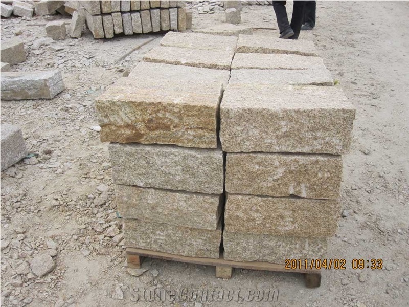 Padang Yellow Side Stone Natural, G350 Yellow Granite Side Stone