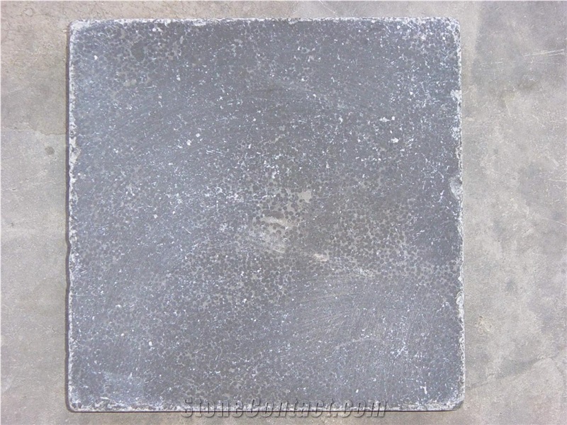 Tumbled Blue Limestone Cube Stone & Pavers