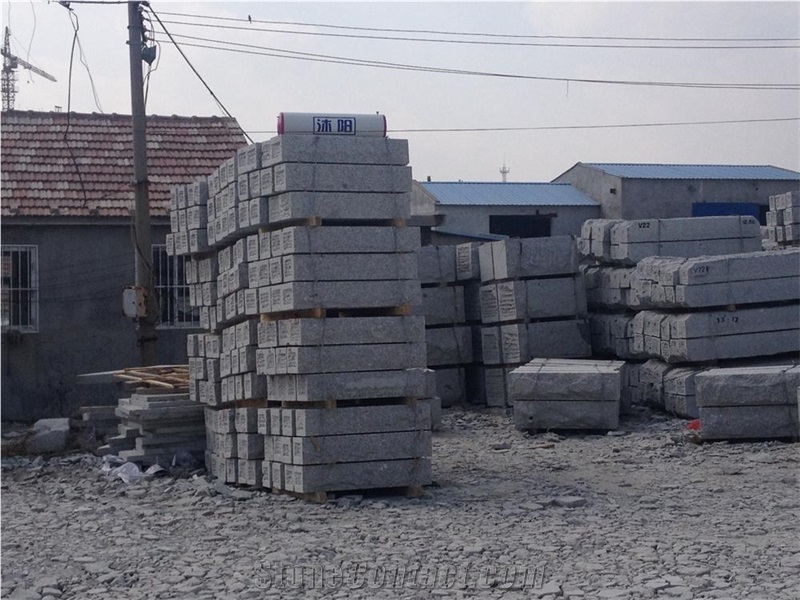 Wallstones Natural G341 Granite Mushroomed