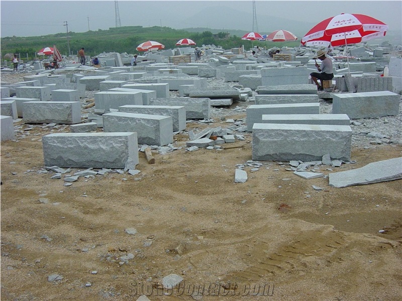Wallstones Natural G341 Granite Mushroomed
