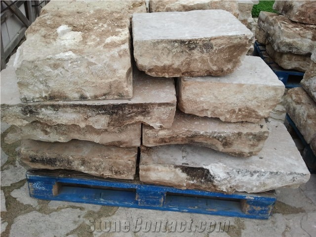 Antique French Limestone Pavement Flooring 3cm Thick ( 1,2 Inch ) Opus Romano Pattern