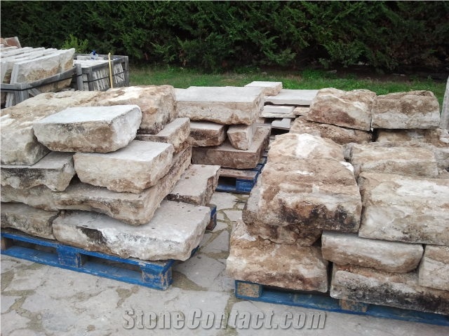 Antique French Limestone Pavement Flooring 3cm Thick ( 1,2 Inch ) Opus Romano Pattern