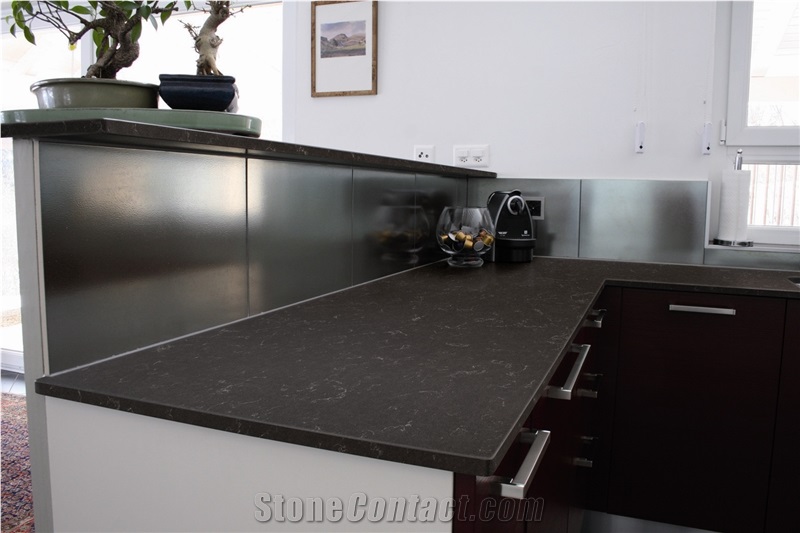 Quartz Stone Various Colors Kitchen Countertop in Custom Design