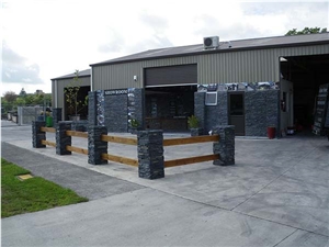 Alpine Stone Qwik Garden Fence, Alpine Schist Green Garden Post