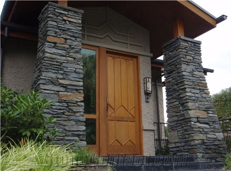 Kaimai Schist Stone Entry Column