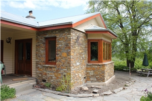 Pennyweight Autumn Stone Stacking Wall Pennyweight Autumn Stone Stacking Wall