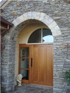 Hari Hari Walling and Sawn Key Stones for Arch Way