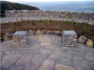 Paradise Stone Irregular Cut Flagstone Paving