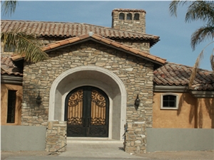 Pacific Ridge Thin Veneer Entrance Wall Cladding, Corners, Pacific Ridge Stone Beige Sandstone Wall Cladding