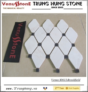 Vietnam Milky White Diamond Marble Mosaic Tile Polished with Black Dots
