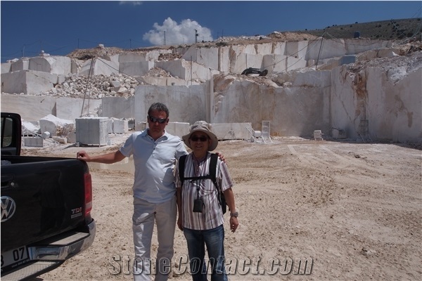 Daino Beige Marble,Daina Beige Marble, Diana Royal Marble Block