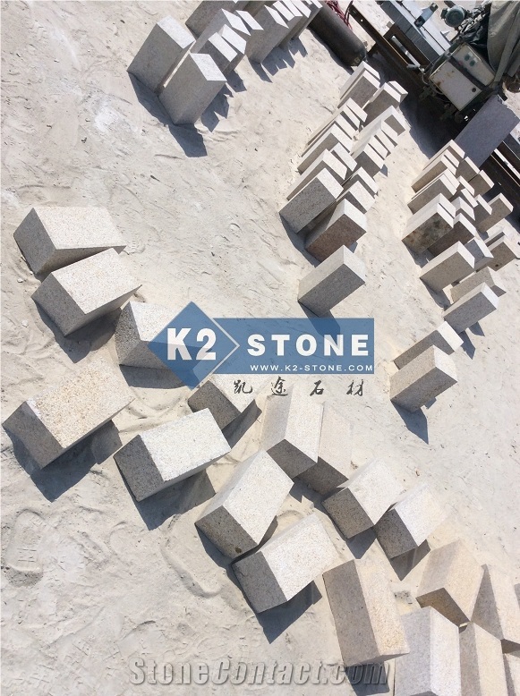 G350 Yellow Granite Cube Set Paver