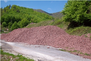 Quarry Kirchevo Sandstone, Bulgaria - Red Sandstone Cube Stone & Pavers