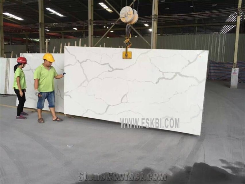 High Craftsmanship Calacatta Pattern Quartz Stone Kitchen Countertop