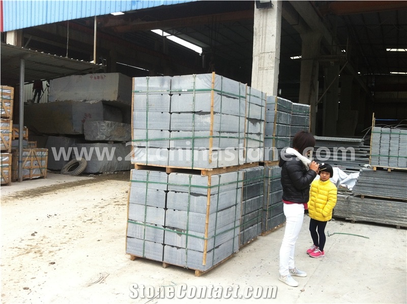 Blocks Stock-G654 Sesame Grey Granite Cube Stone/ Cobble Stone Garden Stepping Pavements,Exterior Stone