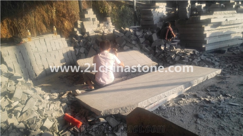 G654 Sesame Black Granite Cube Stone/ Cobble Stone Pavers for Exterior Pattern