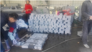 Hot Sale-Own Factory G654 Granite Cubestone/ Sesame Grey/ Pandang Dark Grey Granite Cube Stone Pavers Garden Stepping Pavements/ Exterior Stone for Landscaping Stone
