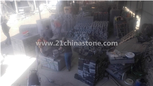 Hot Sale-Own Factory G654 Granite Cubestone/ Sesame Grey/ Pandang Dark Grey Granite Cube Stone Pavers Garden Stepping Pavements/ Exterior Stone for Landscaping Stone
