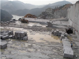 G664 Granite Stairs & Steps, China Cheap Granite Stair Treads