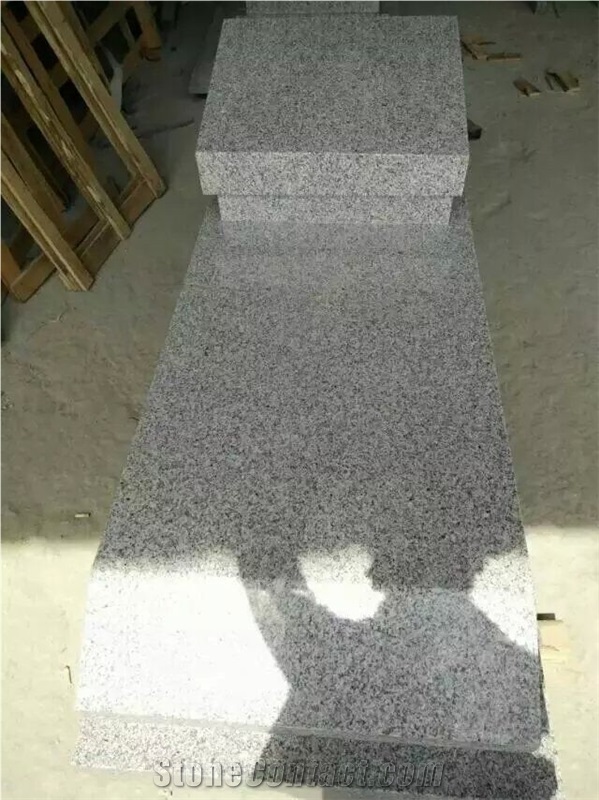 Israel Type Tombstone Manufacturer Supplier from Own Factory , Snow White Grey Granite Monument & Tombstone