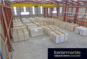 Crema Marfil Marble Slabs & Tiles