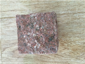 Binh Dinh Red Granite Cubes Stone
