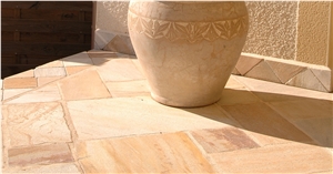 Brazilian Noble Quartzite Sawn Cut Patio Pavement, Yellow Quartzite Cube Stone & Pavers Brazil