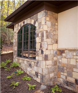 Natural Thinstone Veneer - Chattooga Ashlar with Buff Mortar Joint, Beige Sandstone Wall Cladding