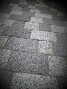 Grey Granite Cubic Road Pavement, Grey Granite Cube Stone & Pavers China