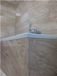 Daino Venato Marble Bathroom Design, Beige Marble Bath Design Italy
