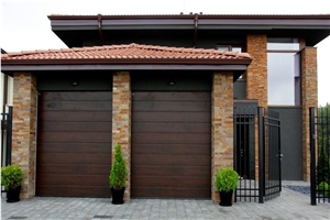 Rusty Brown Gneiss Tiles
