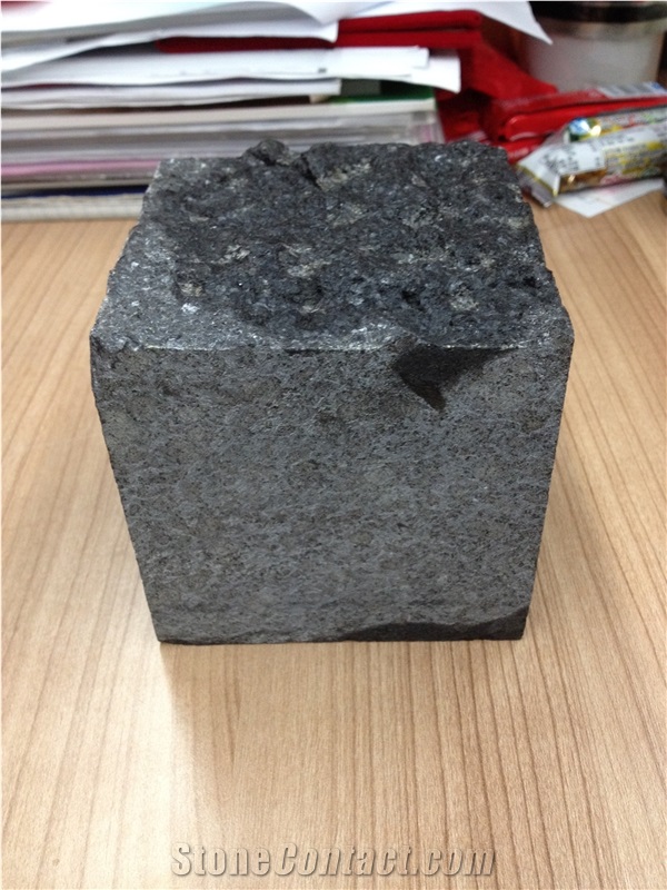 G684 Black Basalt Cobble Stone, Cube Stone Surface Natural Split, Paving Stone for Driveway