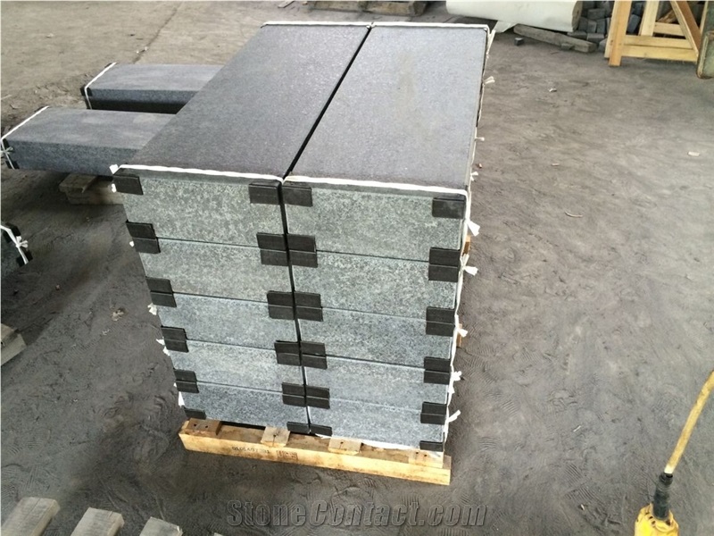 Flamed China Black Pearl Granite Kerbstone,China Black Kerbstone