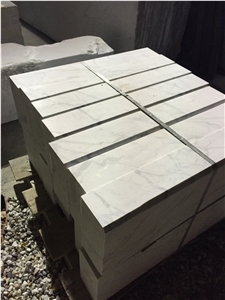 White Carrara Curbstones