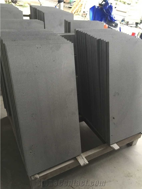 Sawn Cut Black Basalt Slabs & Tiles, China Black Basalt